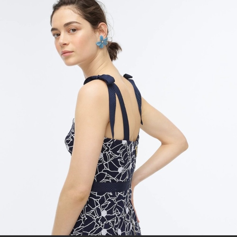 New condition, never worn. - Picture 3 of 5